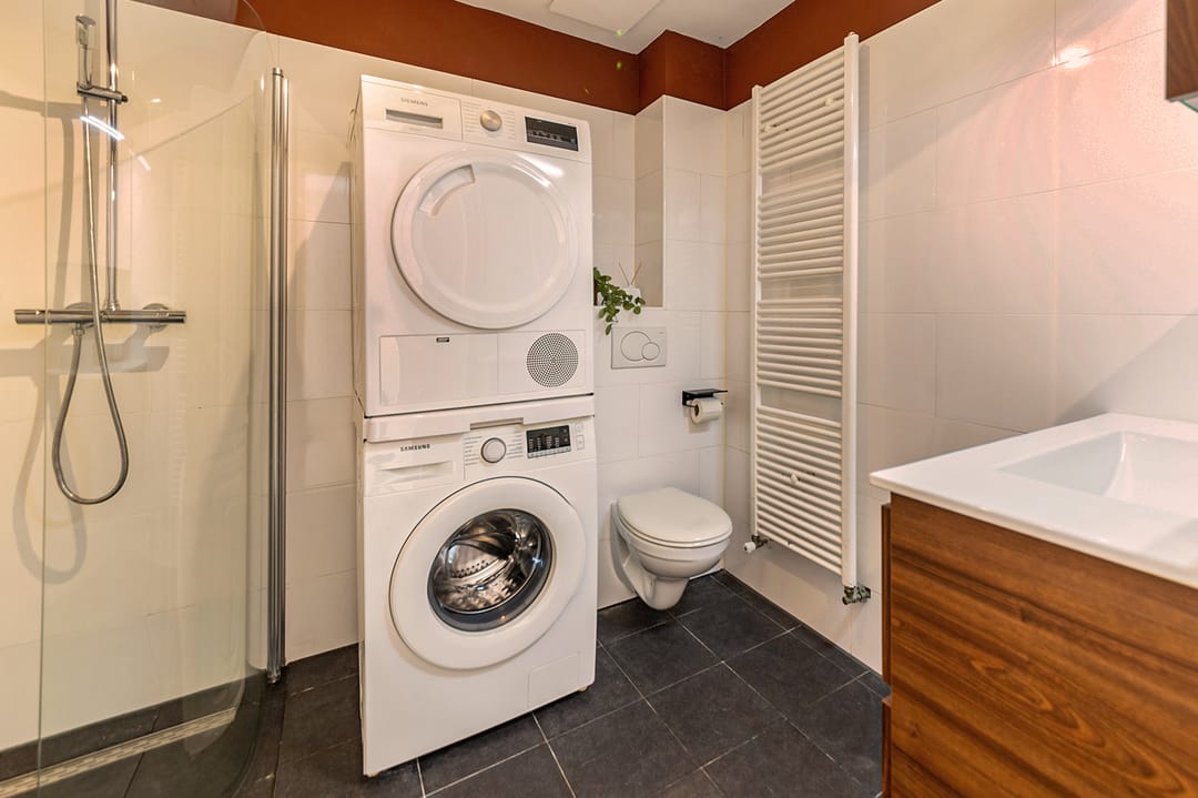 Photo 16 of Van Boetzelaerstraat 69-H