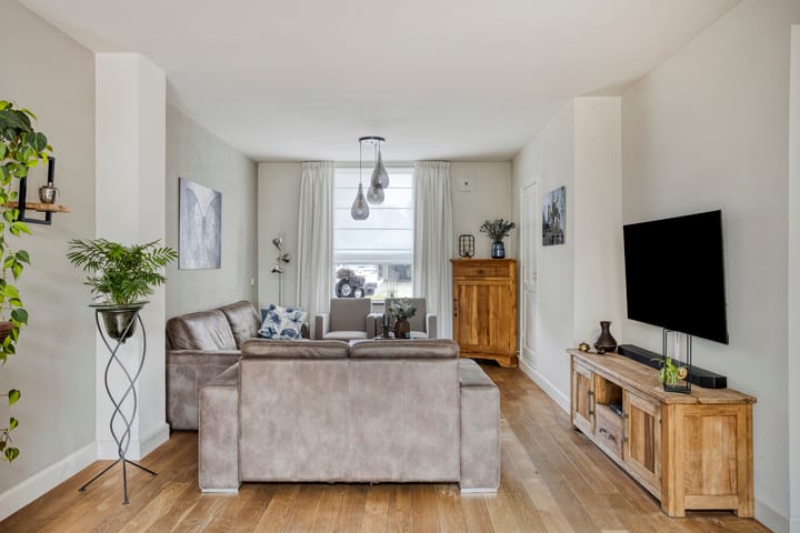 Foto 8 van Molenstraat 21