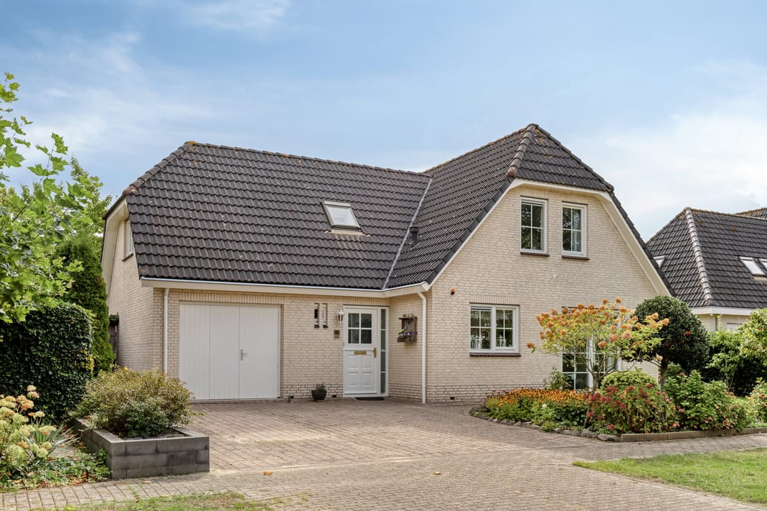 Photo 1 of Ananasstraat 6