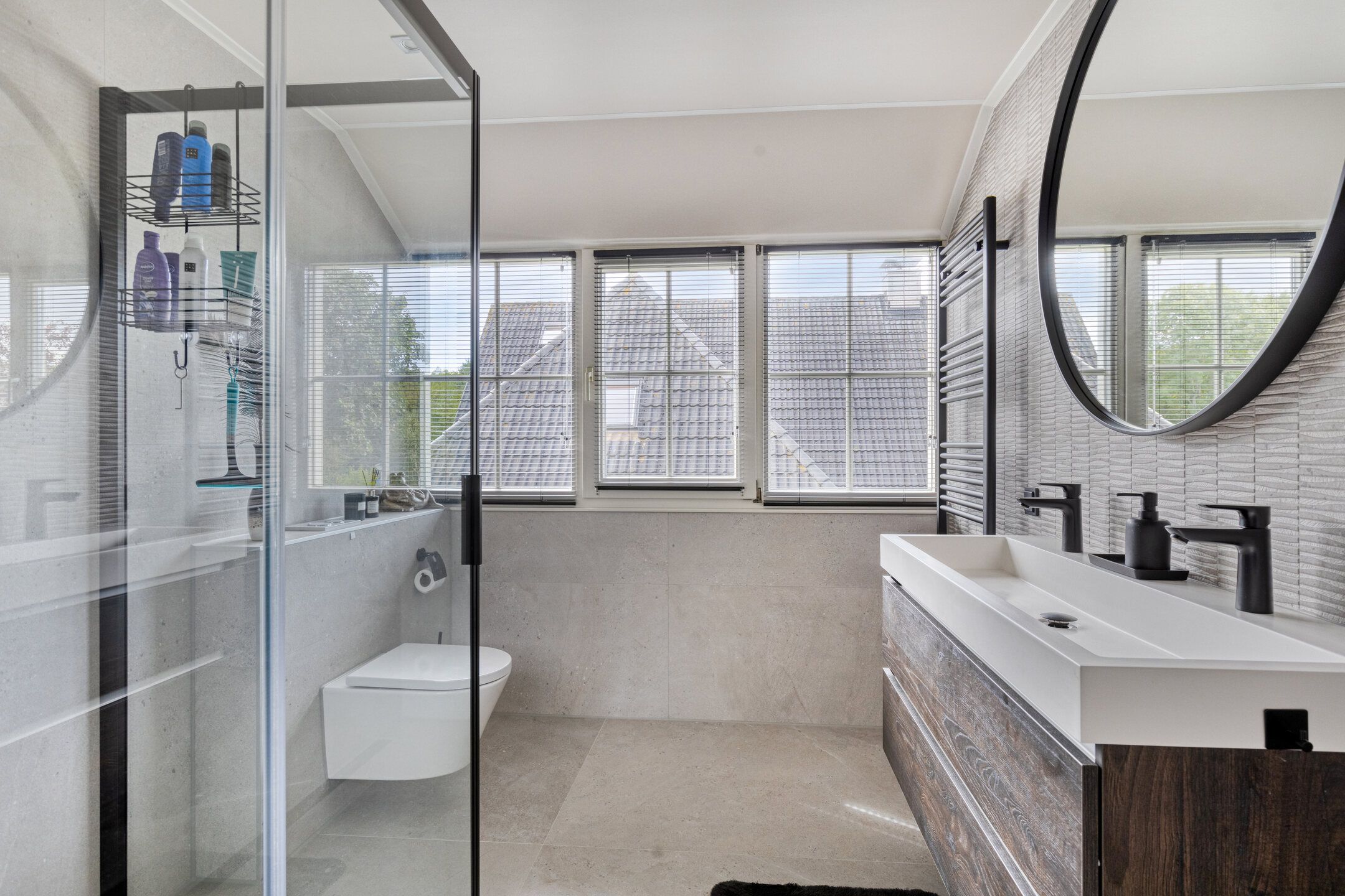 Photo 21 of Ananasstraat 6