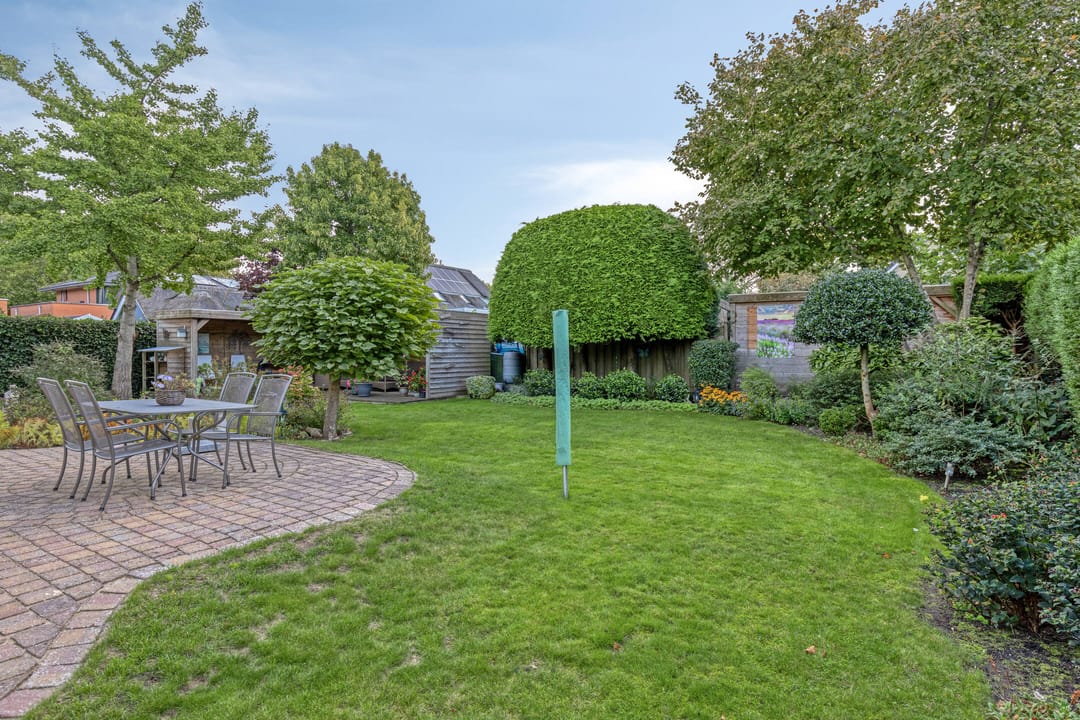 Photo 32 of Ananasstraat 6