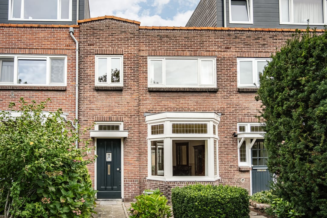 Photo 1 of Van 't Hoffstraat 103