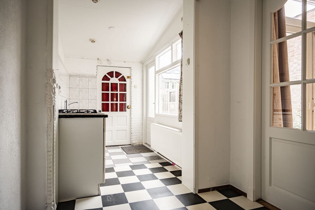 Photo 13 of Van 't Hoffstraat 103