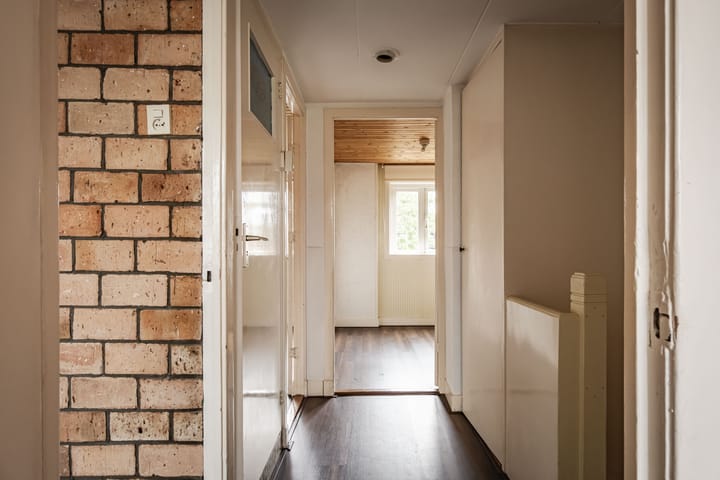 Foto 23 van Van 't Hoffstraat 103