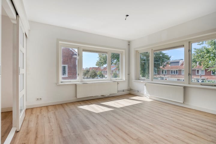 Photo 8 of Julianaweg 204-BS