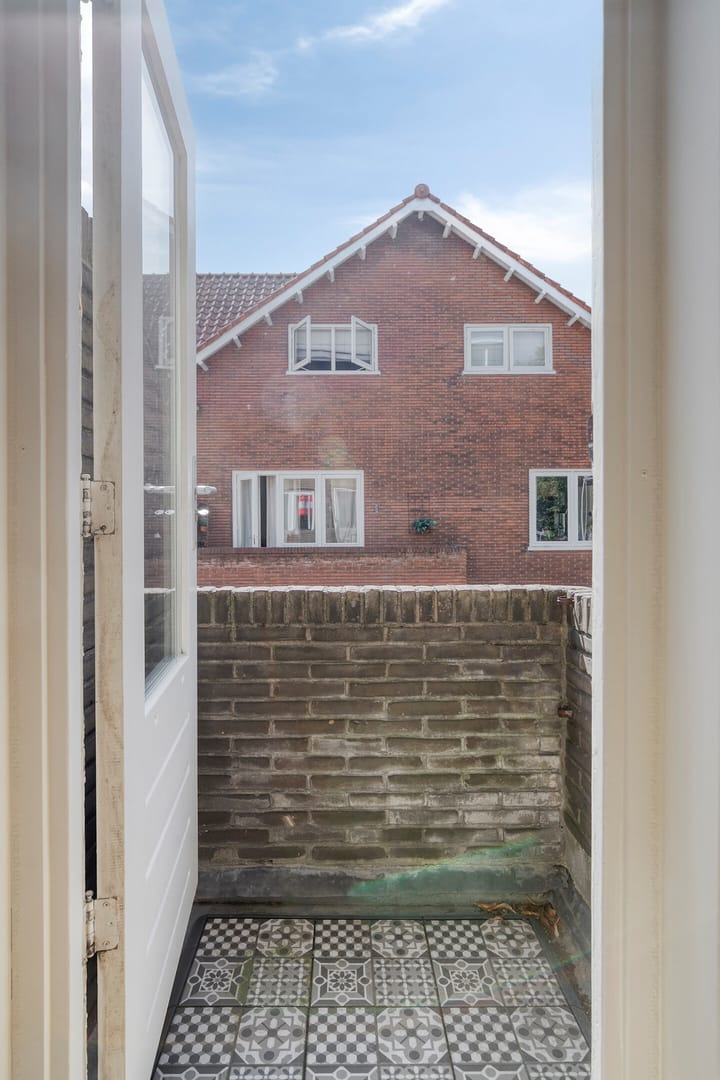 Photo 12 of Julianaweg 204-BS