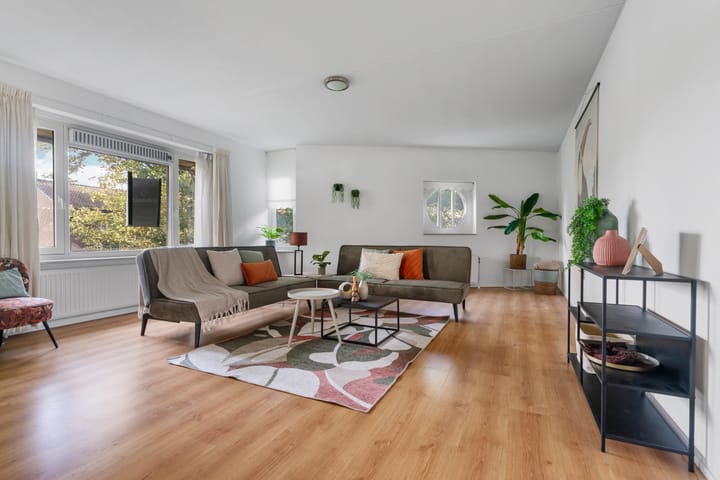 Foto 2 van Caesarstraat 8