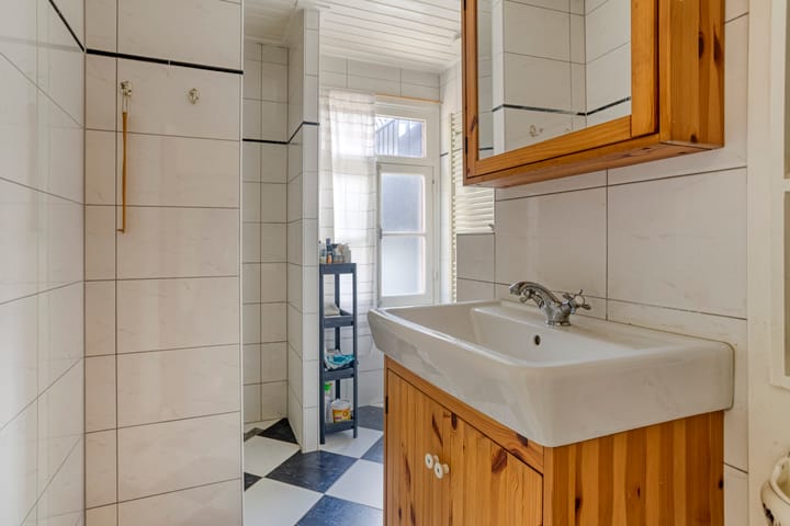 Foto 26 van Brugweg 19