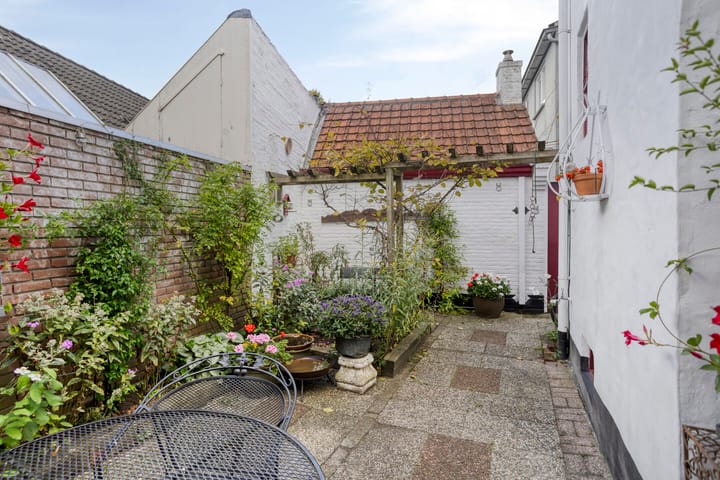 Foto 42 van Brugweg 19