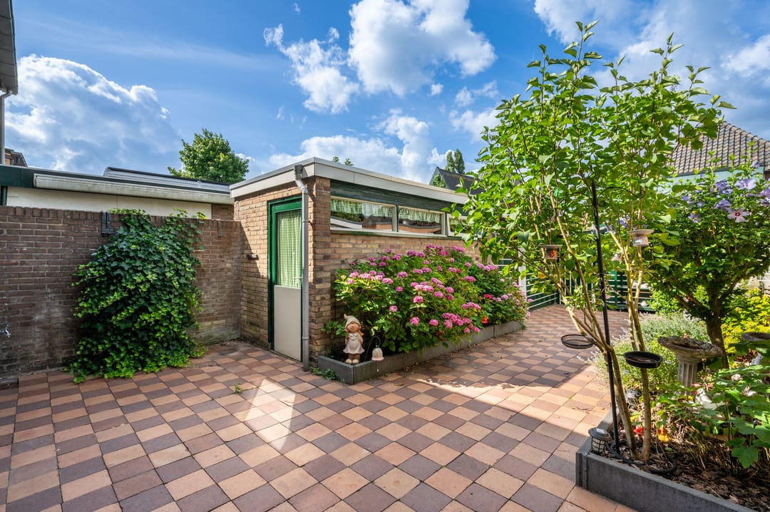 Foto 23 van Mangaanstraat 10