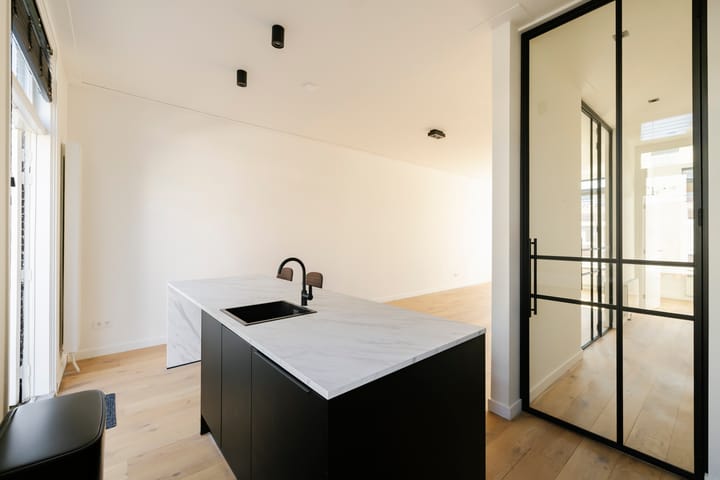 Photo 16 of Wouwermanstraat 29-RD