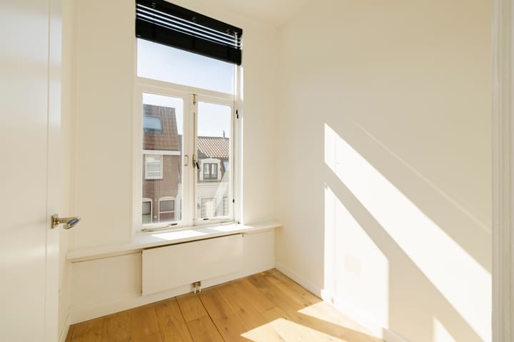 Photo 21 of Wouwermanstraat 29-RD