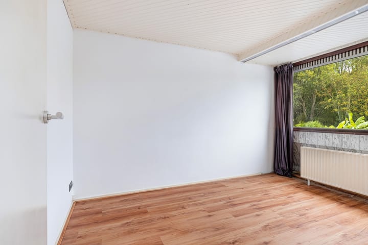 Foto 24 van Hoogvlietsekerkweg 64