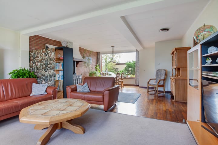 Foto 2 van Meidoornlaan 11