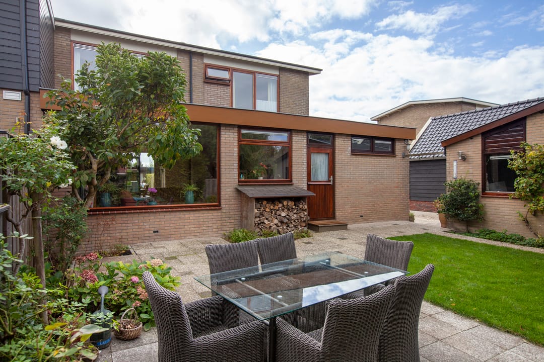 Foto 28 van Meidoornlaan 11