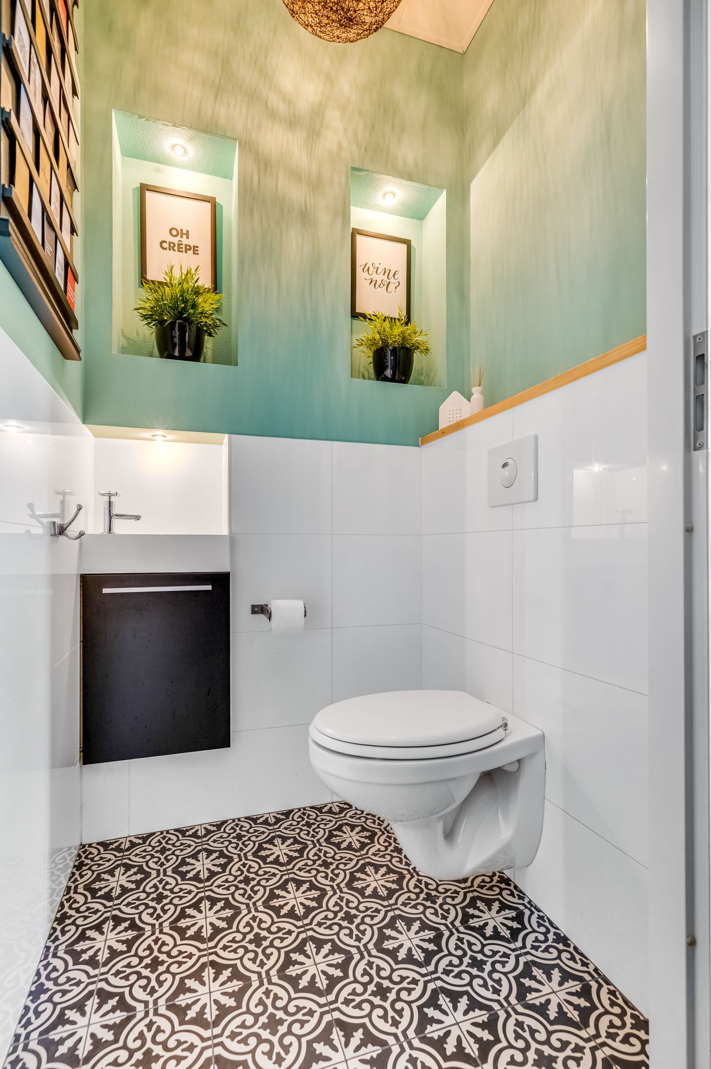 Foto 15 van Van Neslaan 10