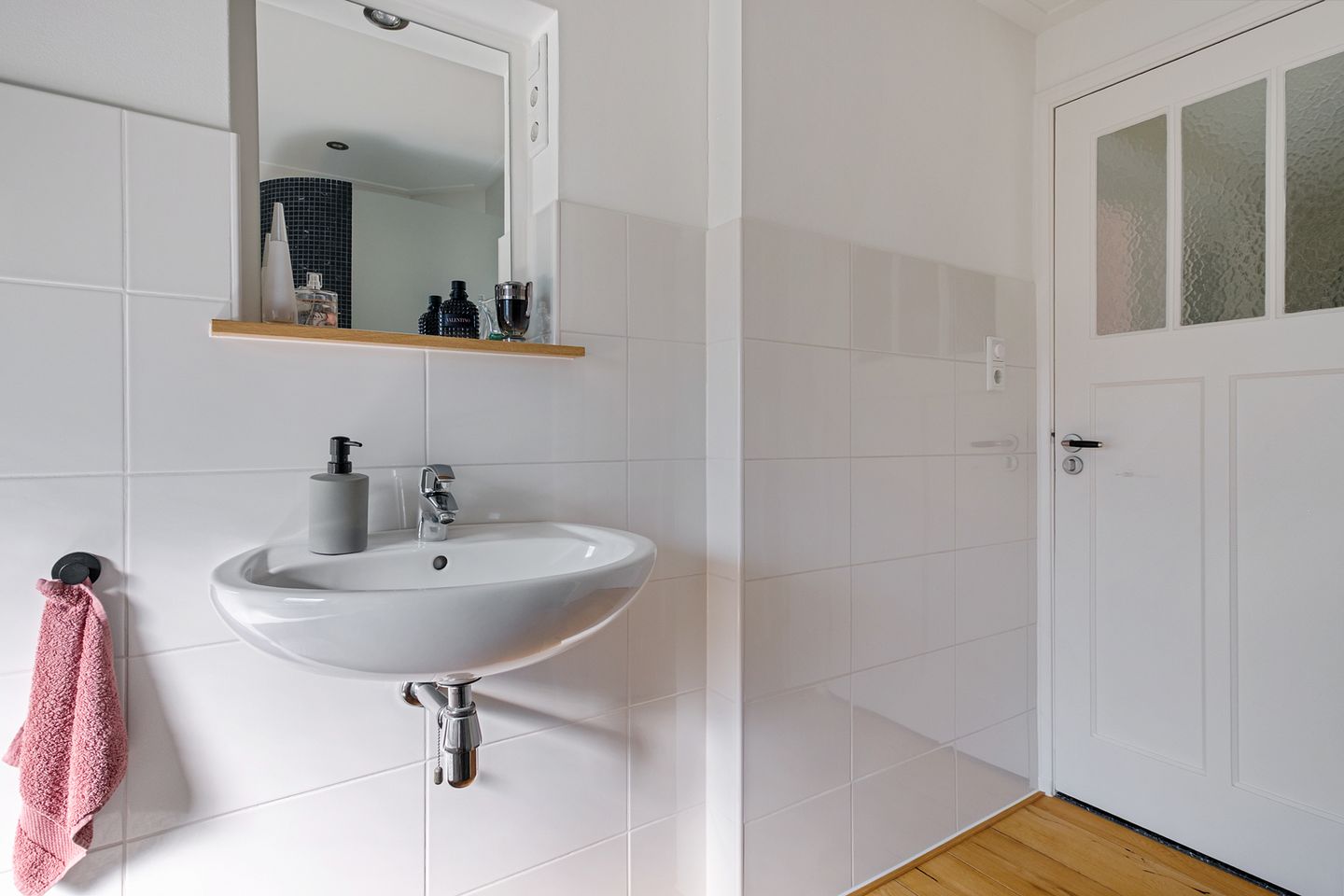 Foto 44 van Laaresstraat 68