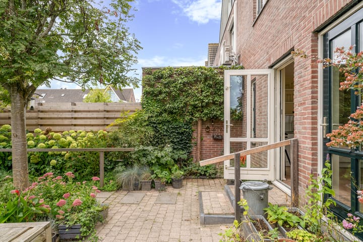 Foto 22 van Waterviolier 110