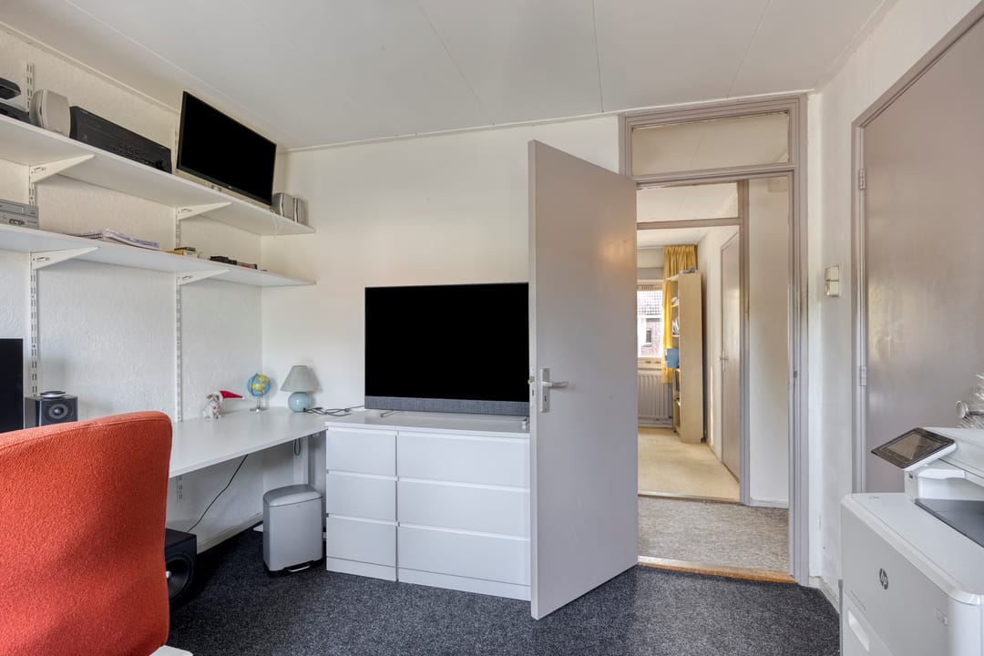 Photo 16 of Iman van den Boschstraat 36