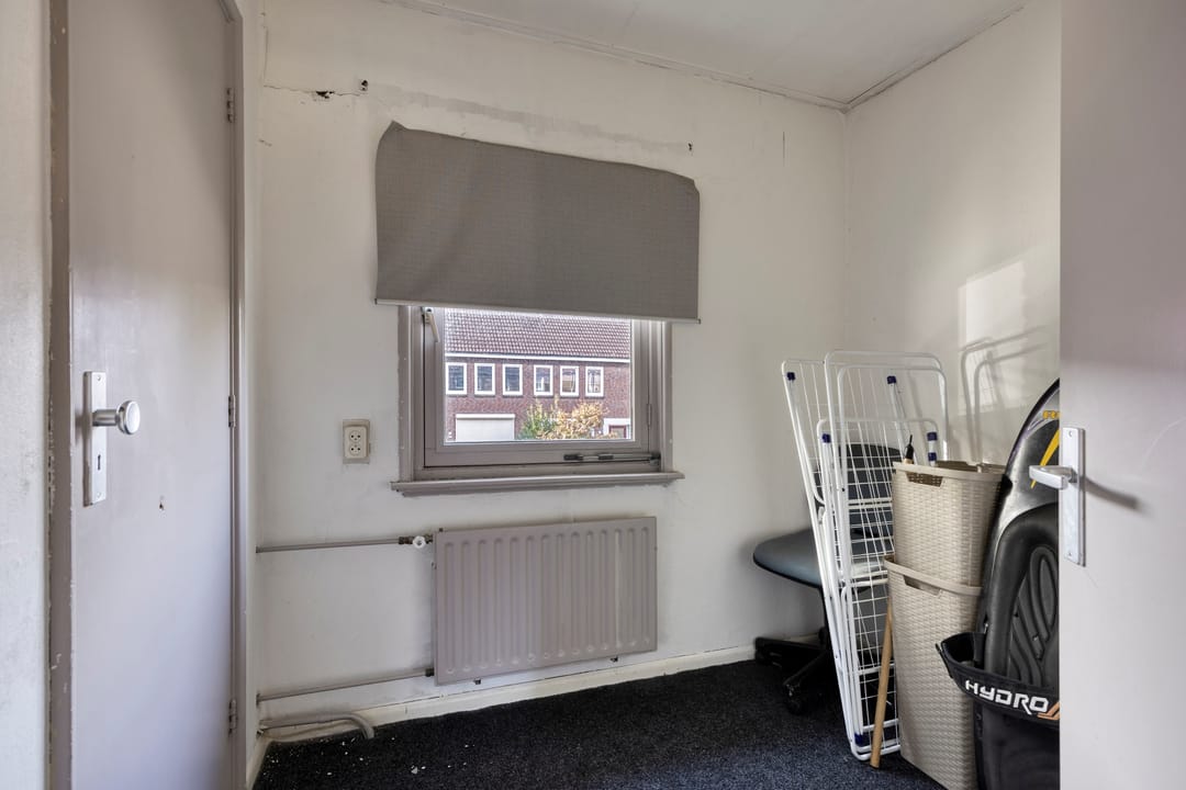 Photo 17 of Iman van den Boschstraat 36