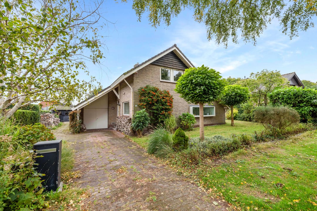 Foto 1 van Meeuwenlaan 9