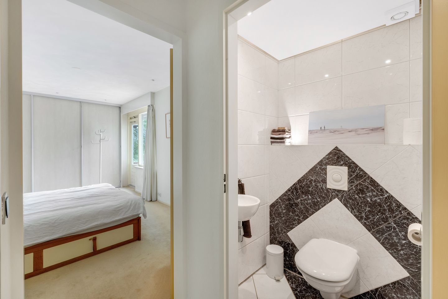 Foto 19 van Meeuwenlaan 9