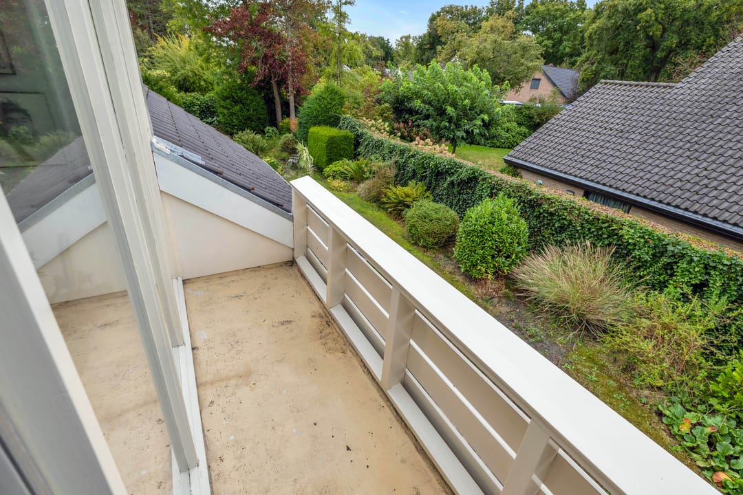 Foto 23 van Meeuwenlaan 9