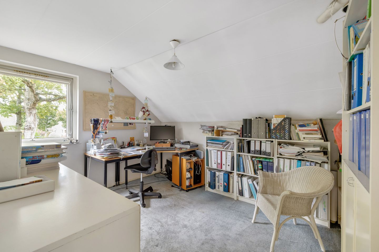 Foto 29 van Meeuwenlaan 9