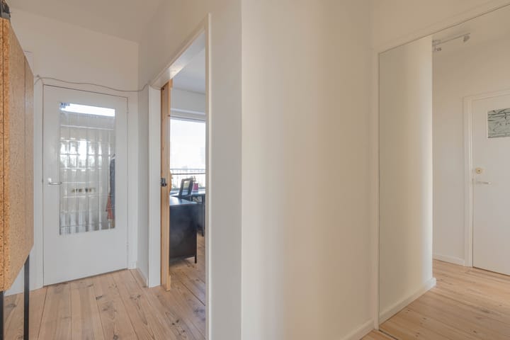 Foto 25 van Zwartewaalstraat 127