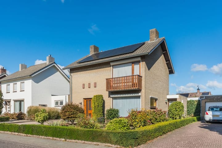 Photo 5 of Rembrandt van Rijnstraat 23