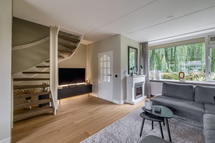 Foto 10 van Luchtenburg 54