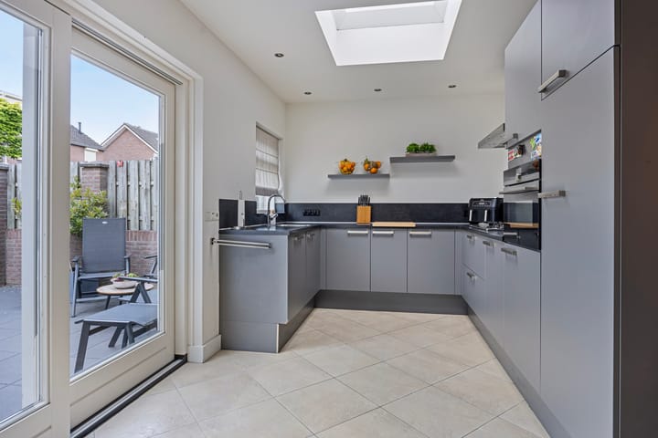 Foto 2 van Dr. Willemsstraat 25