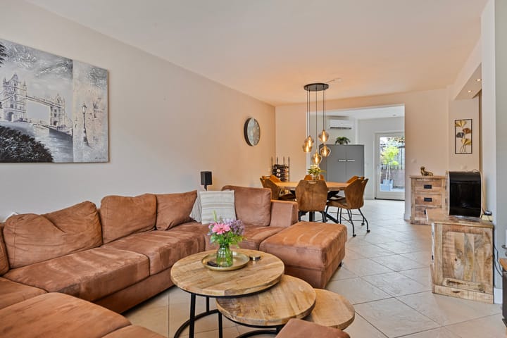 Foto 8 van Dr. Willemsstraat 25