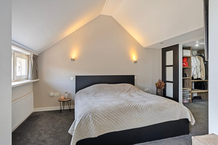 Foto 15 van Dr. Willemsstraat 25