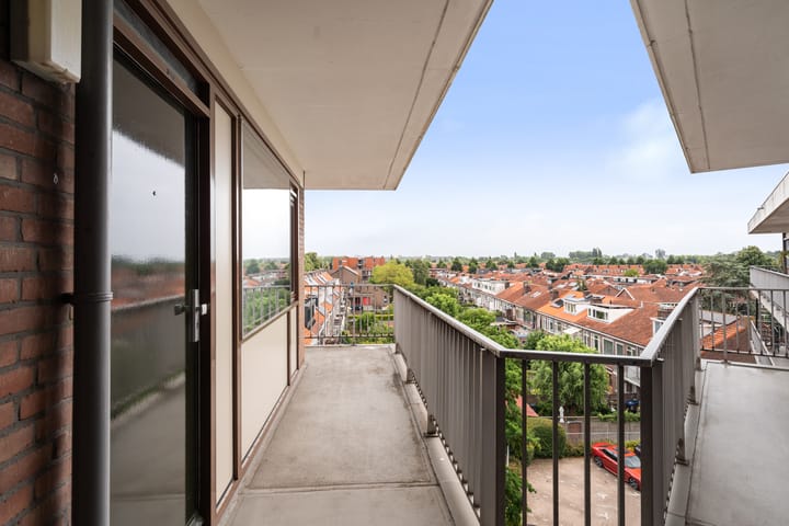 Foto 10 van Hugo de Grootplein 48