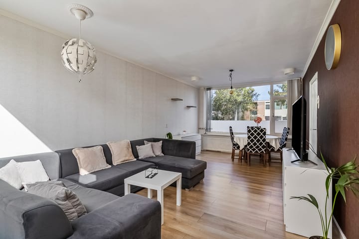 Foto 3 van Van Goghstraat 43