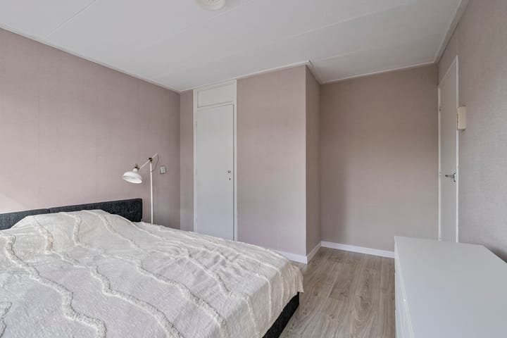 Foto 12 van Van Goghstraat 43