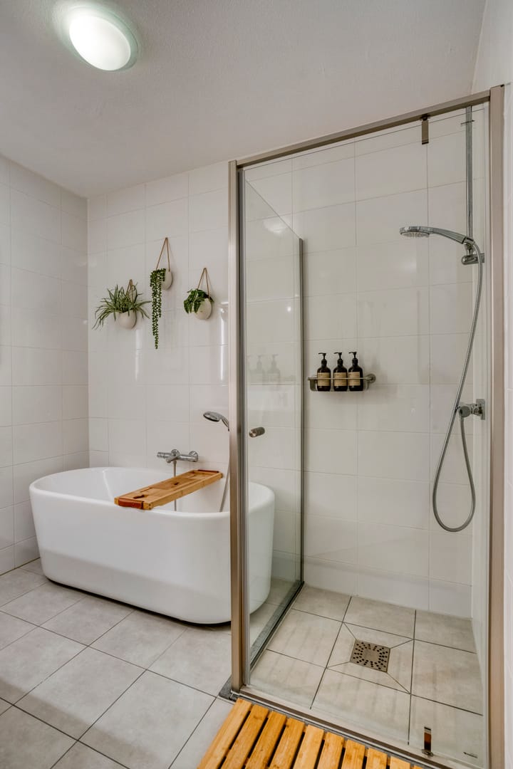 Photo 35 of Willem Augustinstraat 130