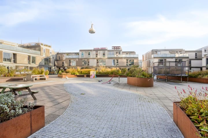 Photo 42 of Willem Augustinstraat 130