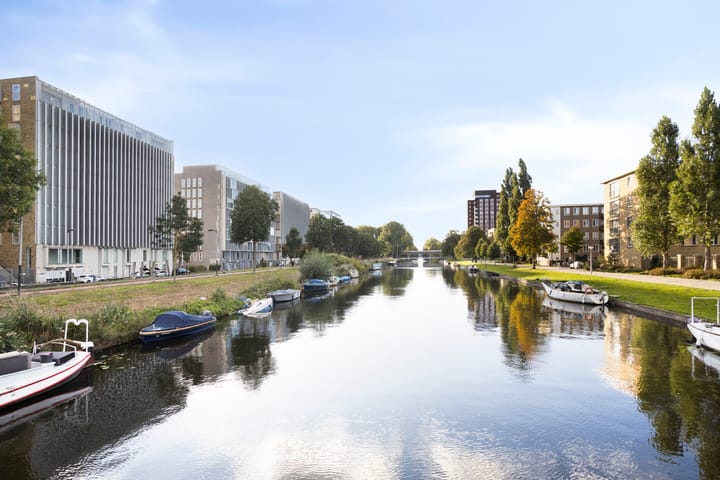 Photo 47 of Willem Augustinstraat 130