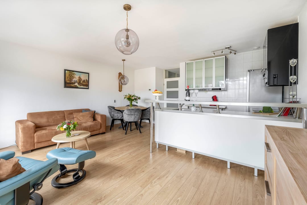 Photo 8 of Arthur van Schendelplein 6