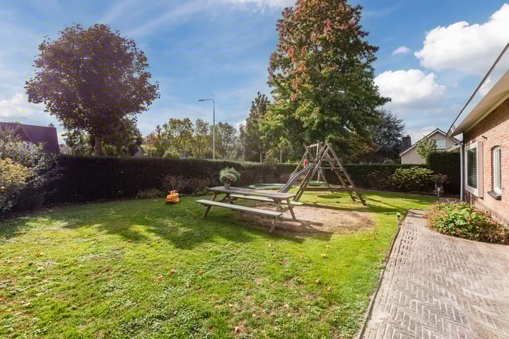 Foto 6 van Weidsteeg 56