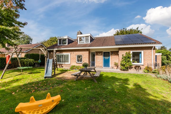 Foto 7 van Weidsteeg 56