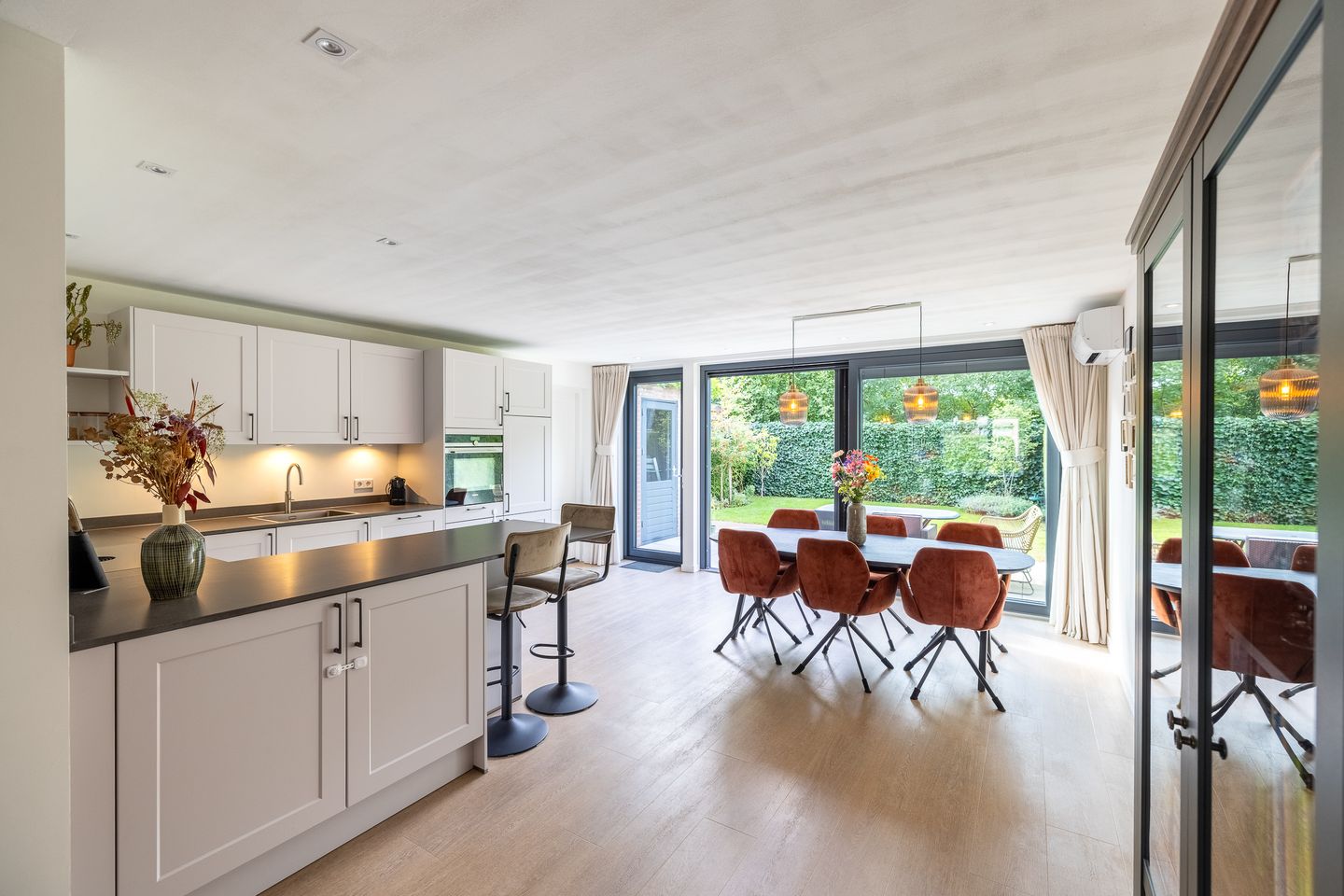 Photo 10 of Uijlenbroeklaan 28