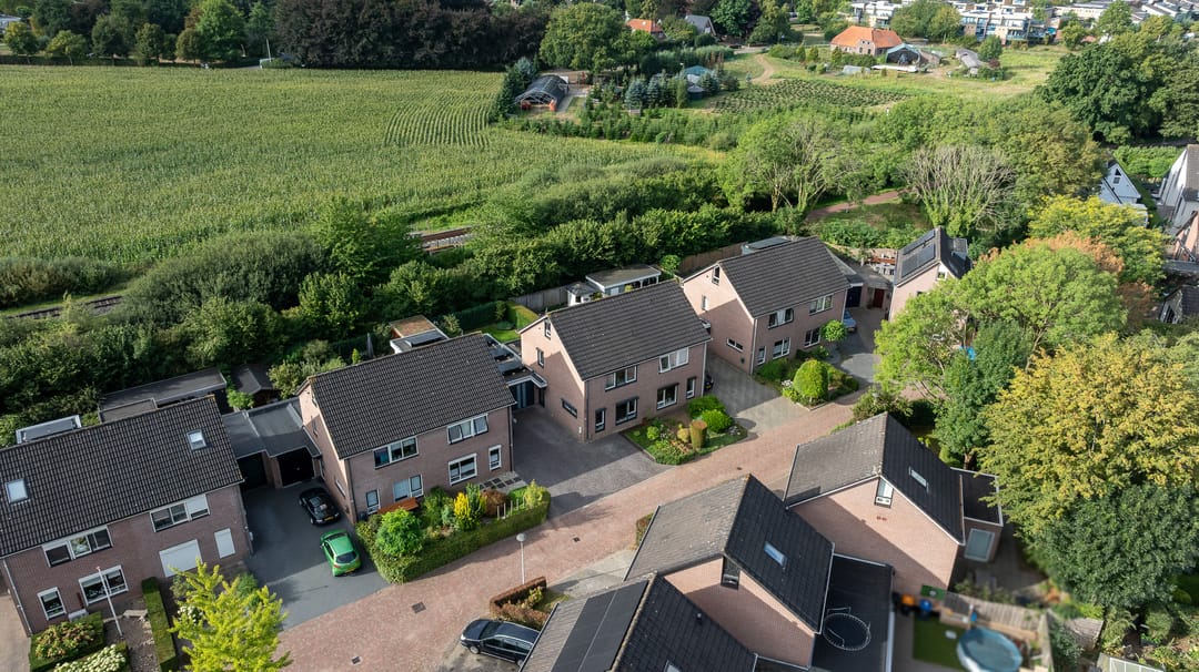 Photo 61 of Uijlenbroeklaan 28