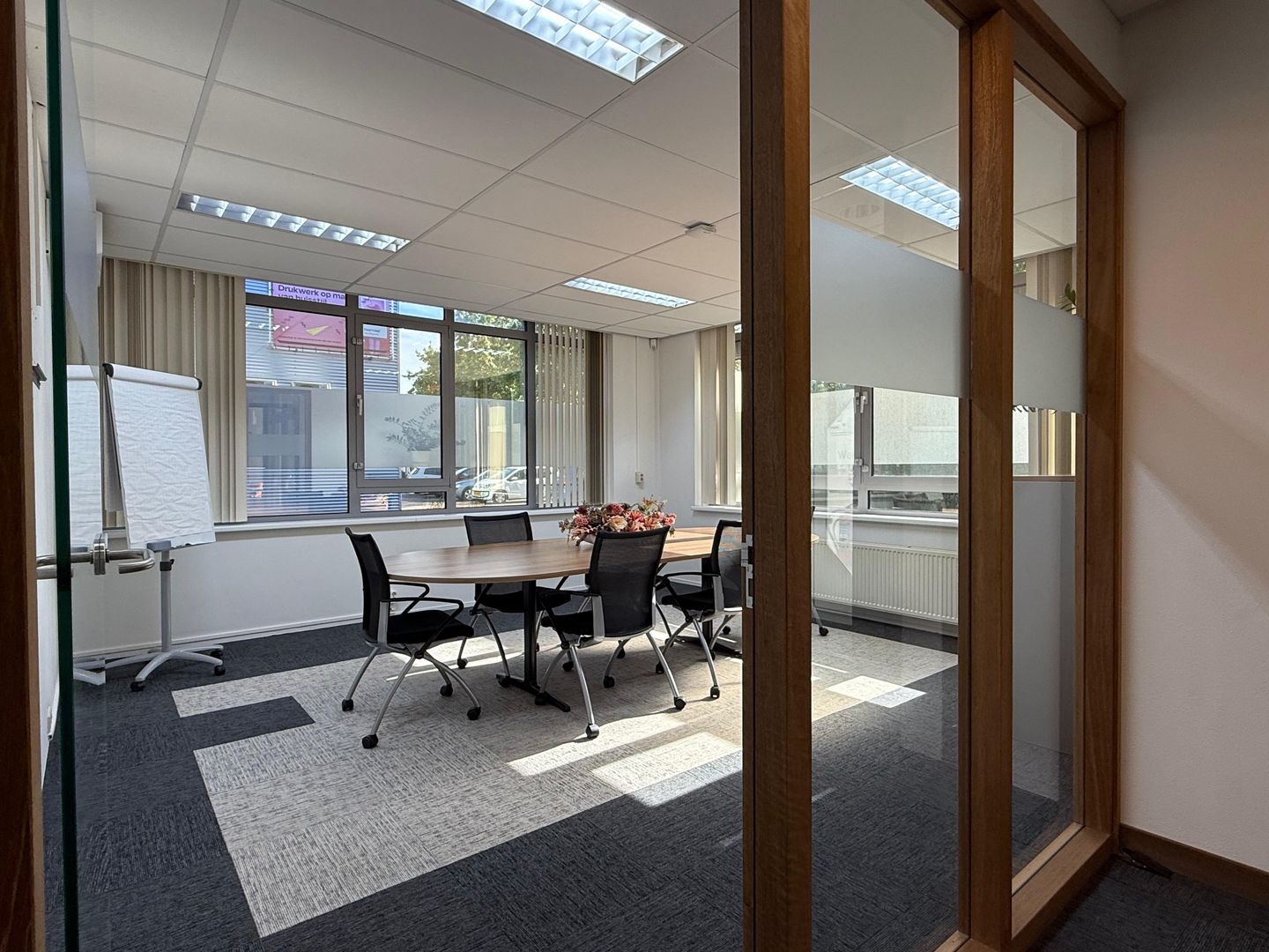 View photo 3 of Fokkerstraat 32