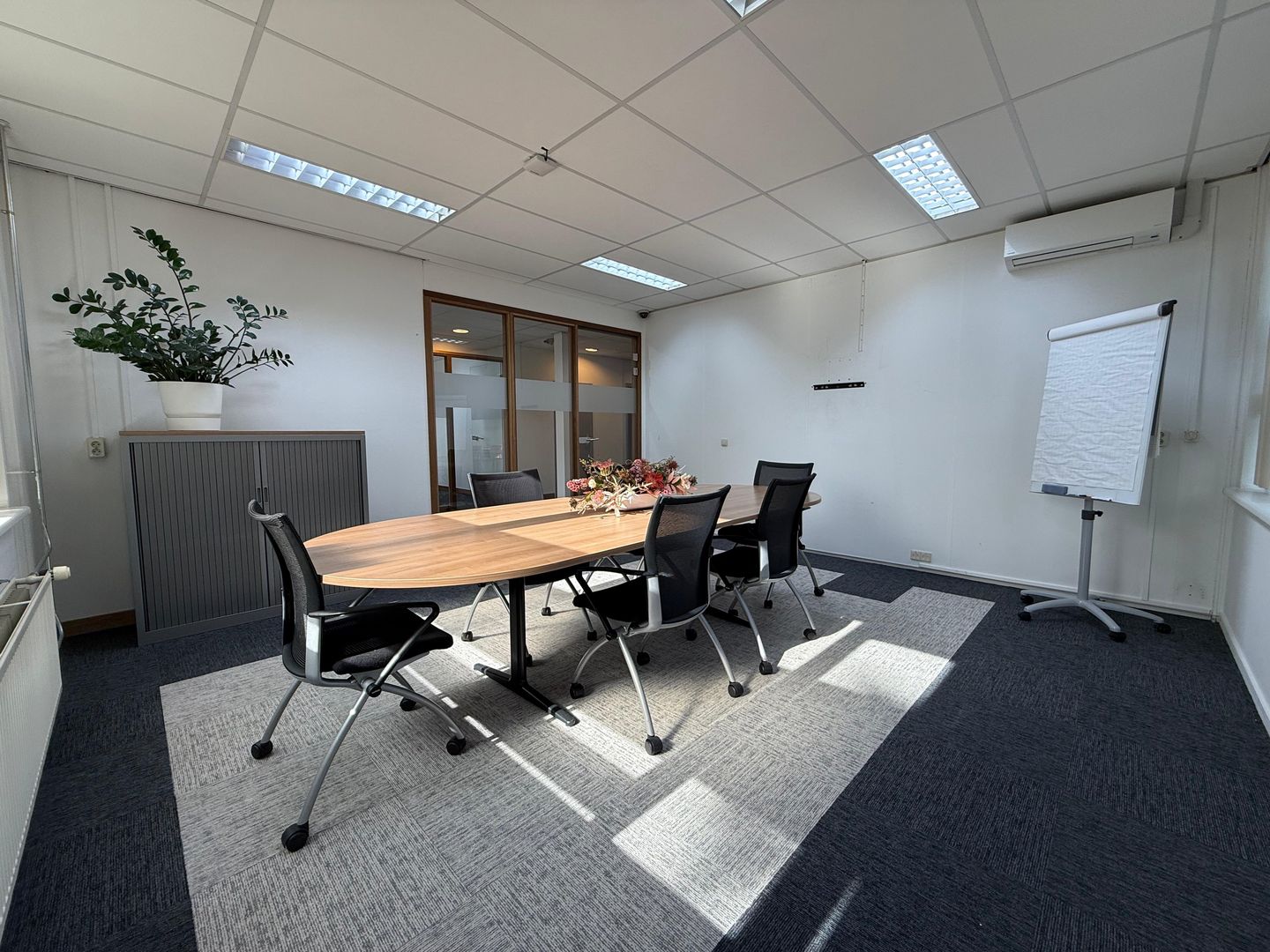 View photo 5 of Fokkerstraat 32