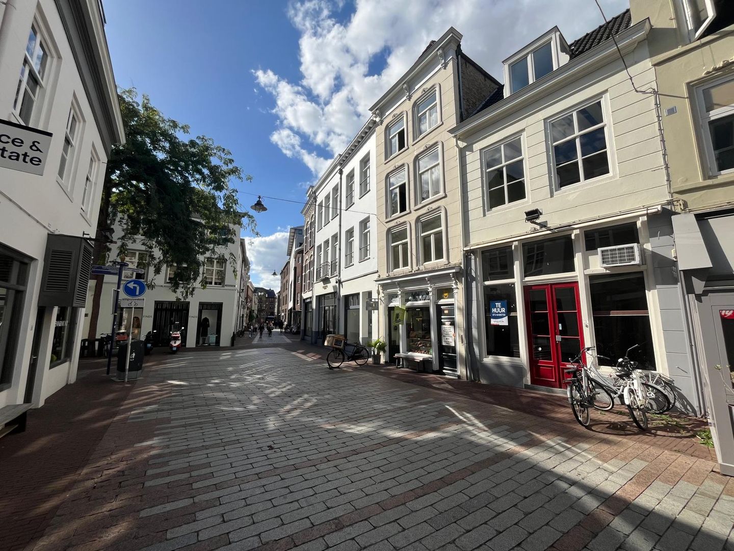 Bekijk foto 2 van Fonteinstraat 3