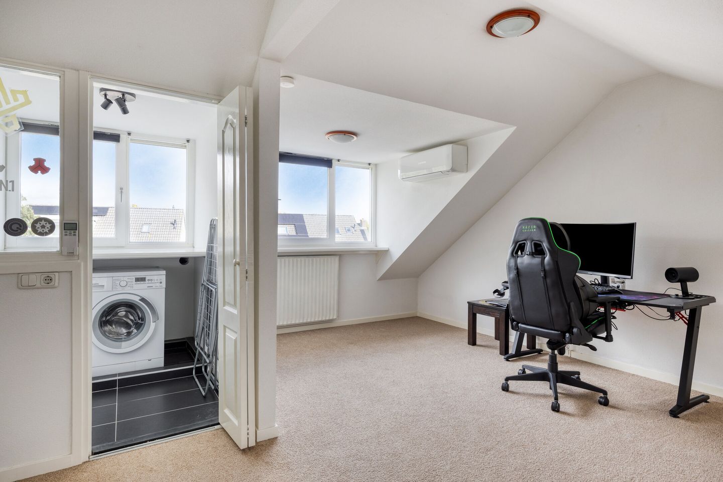 Foto 5 van Oranjetip 13