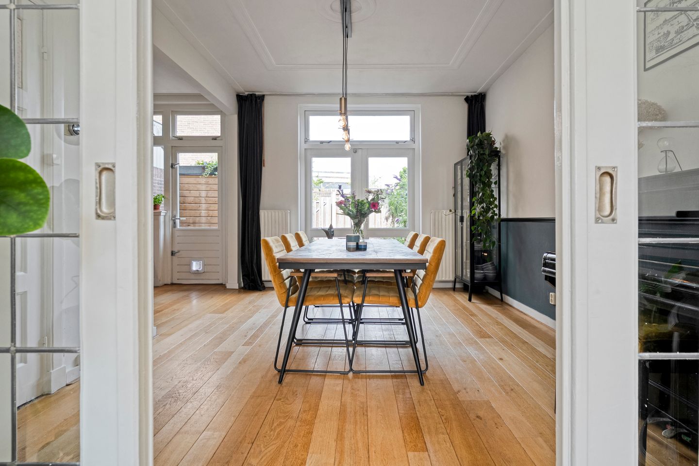 Foto 10 van Leliestraat 47